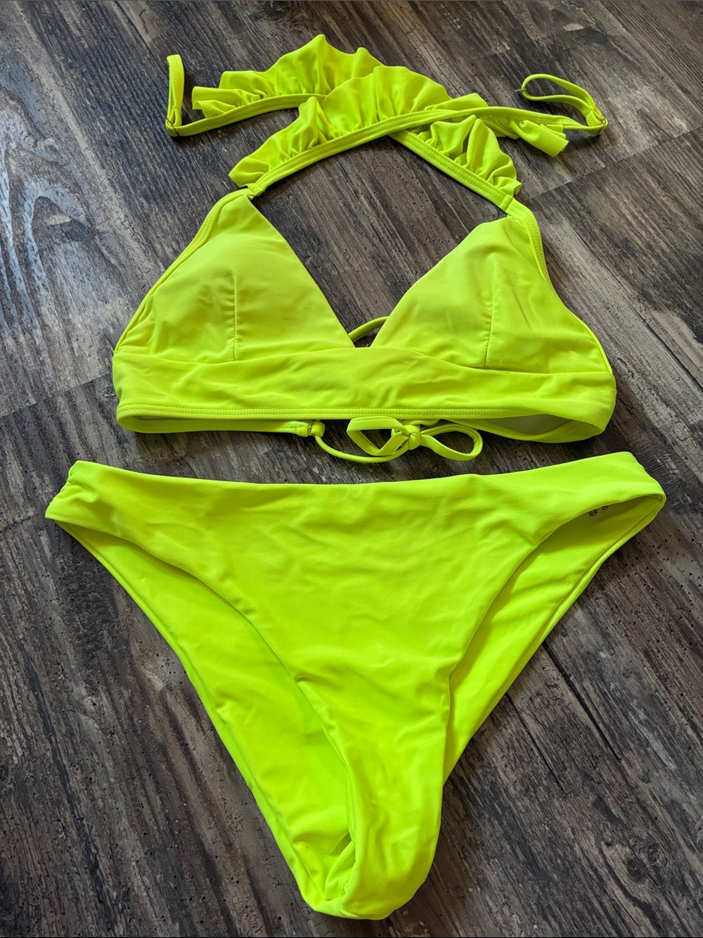 Zaful Neon Yellow Ruffle Halter Bikini Set